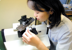 臨床検査部門との連携で高度な精密検査まで可能